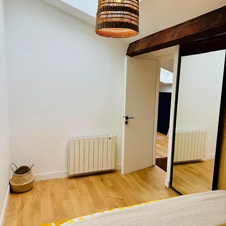 Elegant Duplex Aux Chartrons - 2min Du Jardin Public Daire Bordeaux